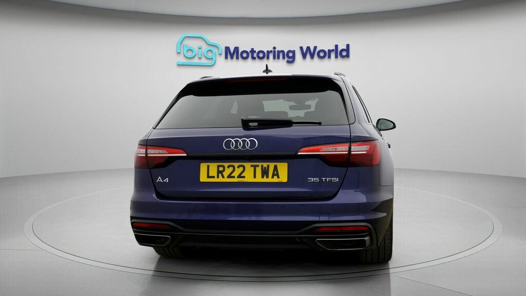 Audi A4 Avant Sport Edition LR22TWA Blue #6