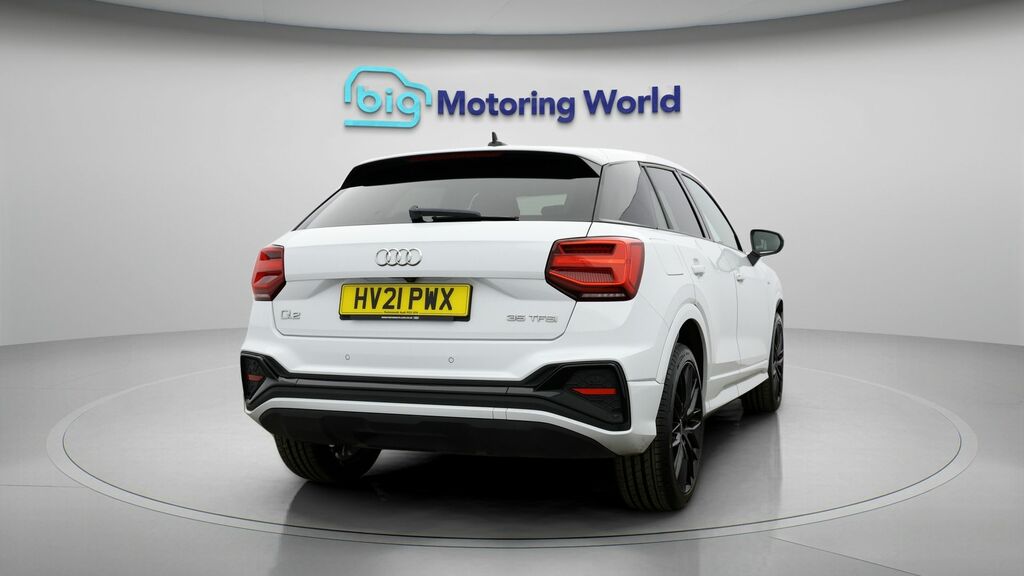 Audi Q2 Black Edition HV21PWX White #6