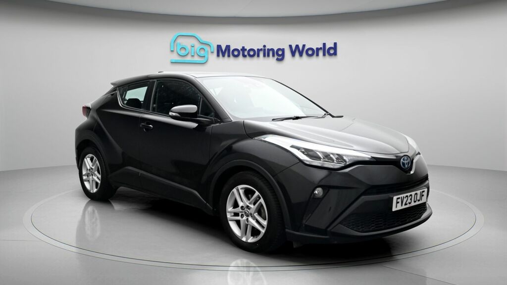 Toyota C-Hr Icon Black