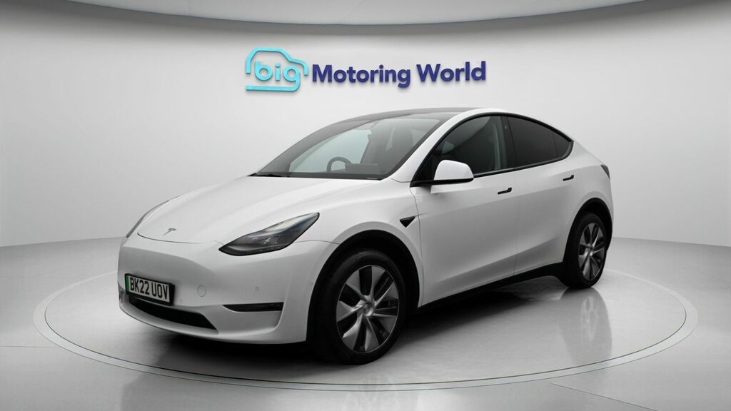 Tesla Model Y Long Range BK22UOV White #3