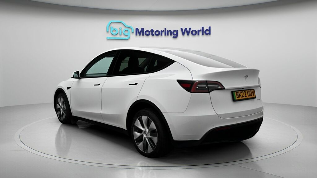 Tesla Model Y Long Range BK22UOV White #5