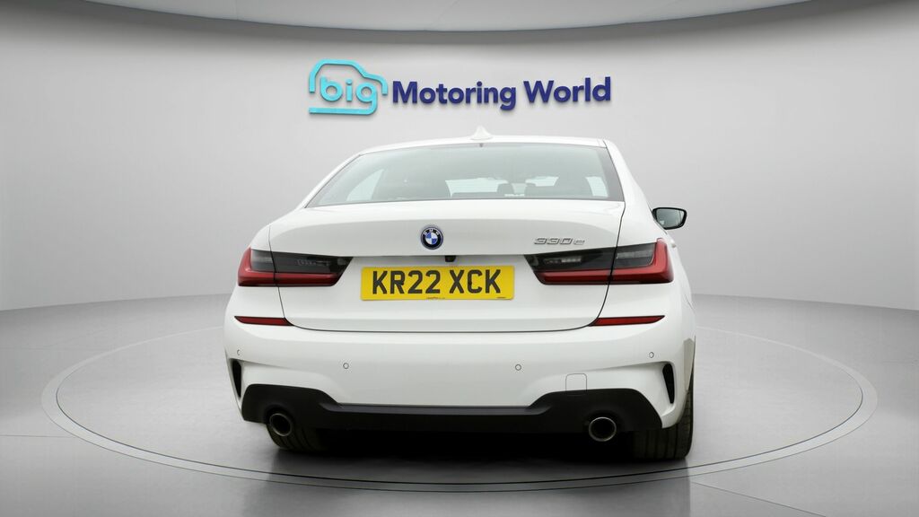 BMW 3 Series M Sport KR22XCK White #6