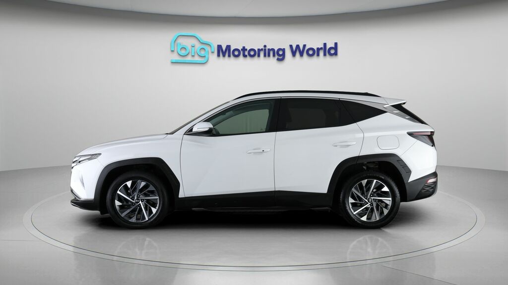 Hyundai Tucson Premium DS22CRF White #4