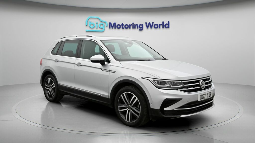 Volkswagen Tiguan Elegance Silver