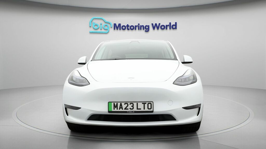Tesla Model Y Long Range MA23LTO White #2