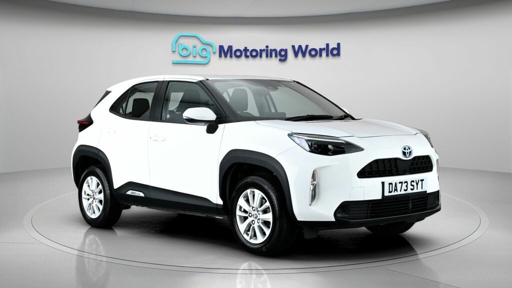 Toyota Yaris Cross Icon White