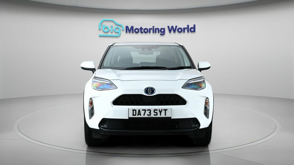 Toyota Yaris Cross Icon DA73SYT White #2