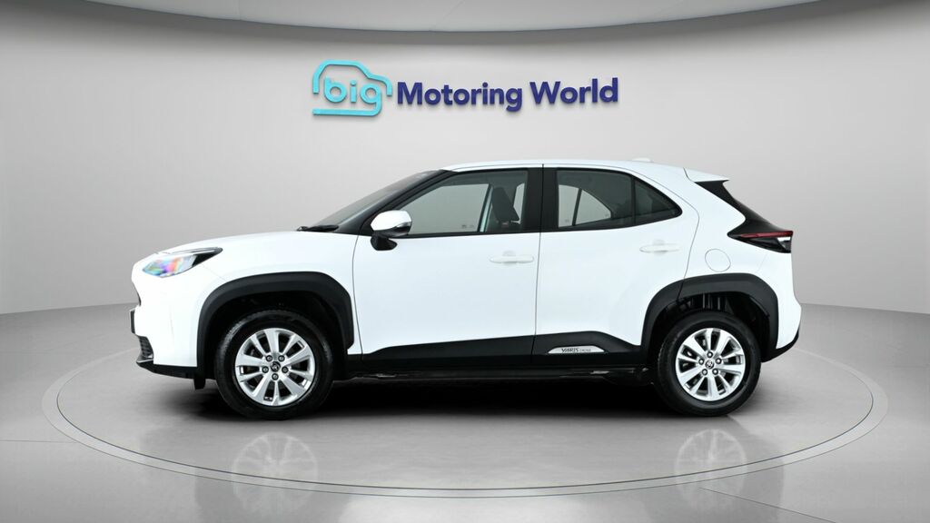 Toyota Yaris Cross Icon DA73SYT White #4