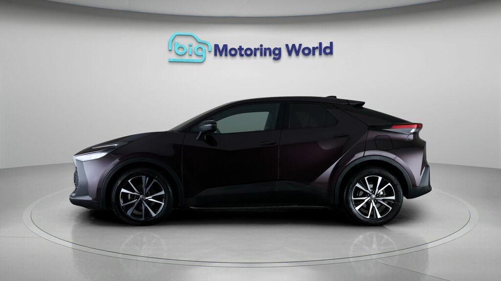 Toyota C-Hr Design DA24FYU Purple #4