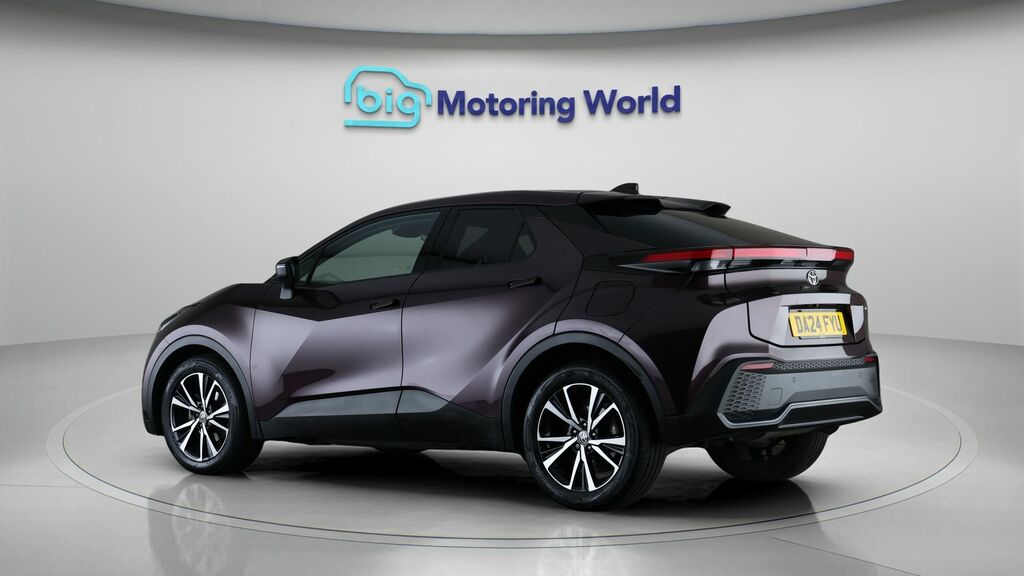 Toyota C-Hr Design DA24FYU Purple #5
