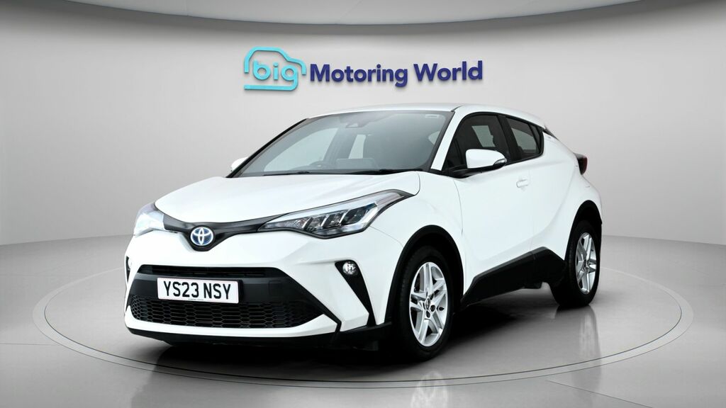 Toyota C-Hr Icon YS23NSY White #3