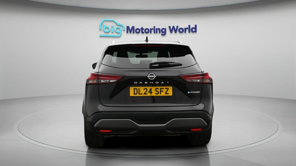 Nissan Qashqai N-connecta DL24SFZ Black #6