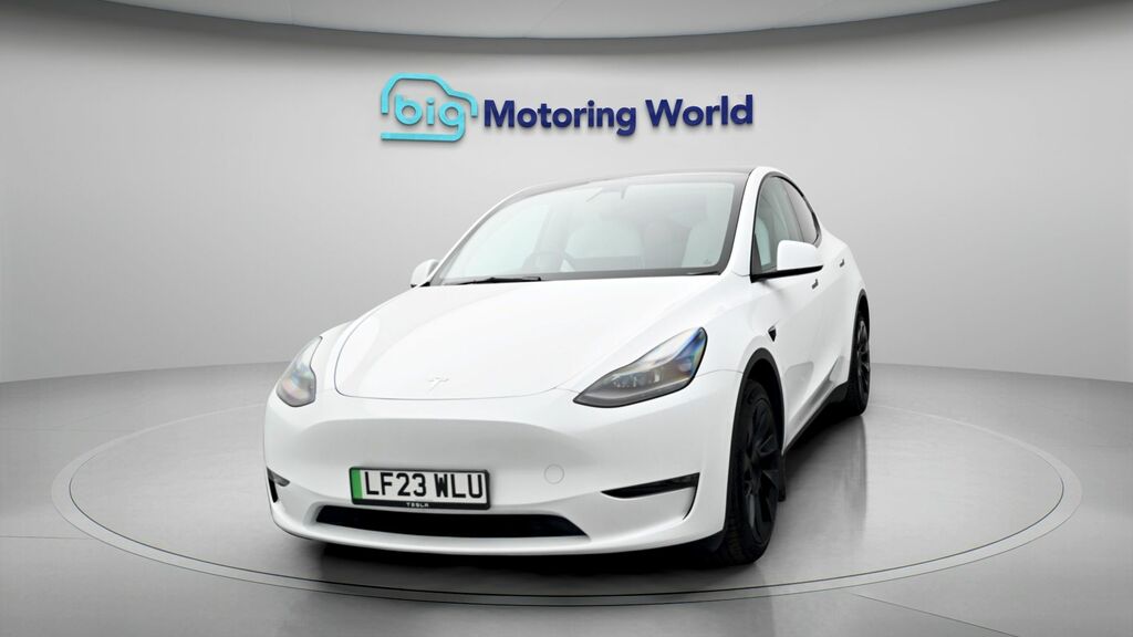 Tesla Model Y Long Range White #2