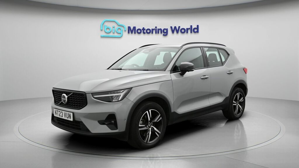 Volvo XC40 Plus Dark KT23VUN Grey #3
