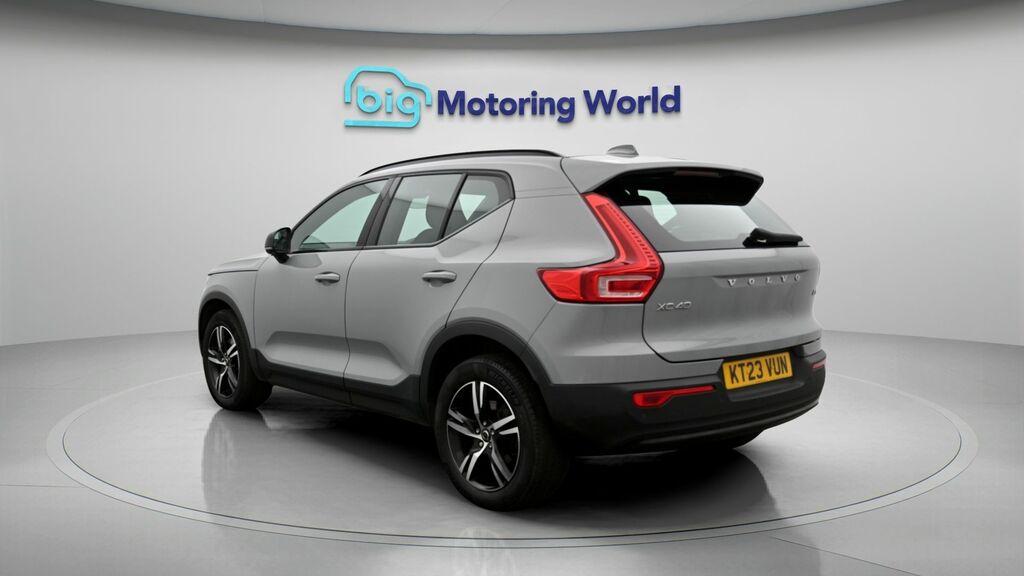Volvo XC40 Plus Dark KT23VUN Grey #5