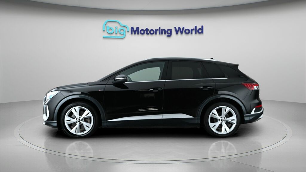 Audi Q4 E Tron S Line NJ24FSY Black #4