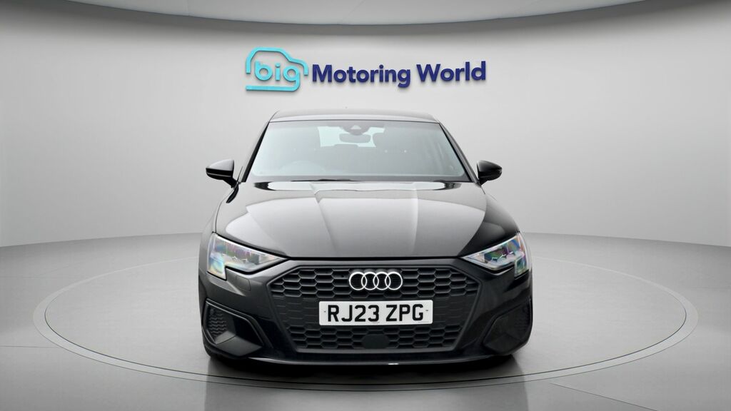 Audi A3 Technik Black #2