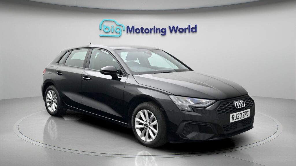 Audi A3 Technik Black
