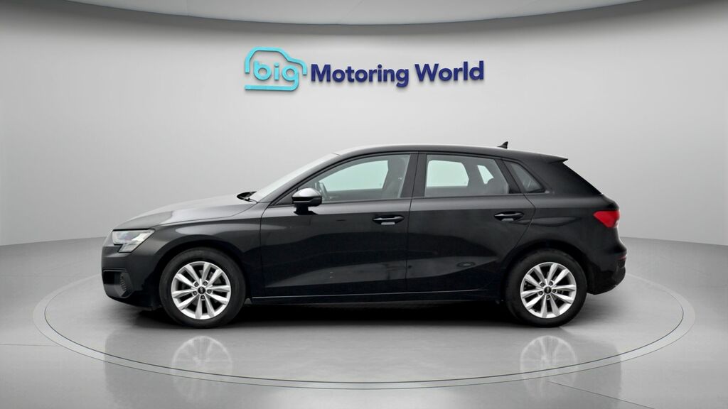Audi A3 Technik Black #4