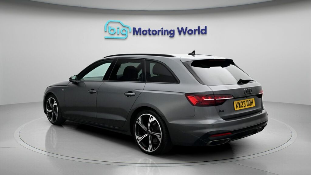 Audi A4 Avant Black Edition Grey #5