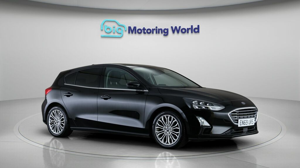 Ford Focus Titanium X Black