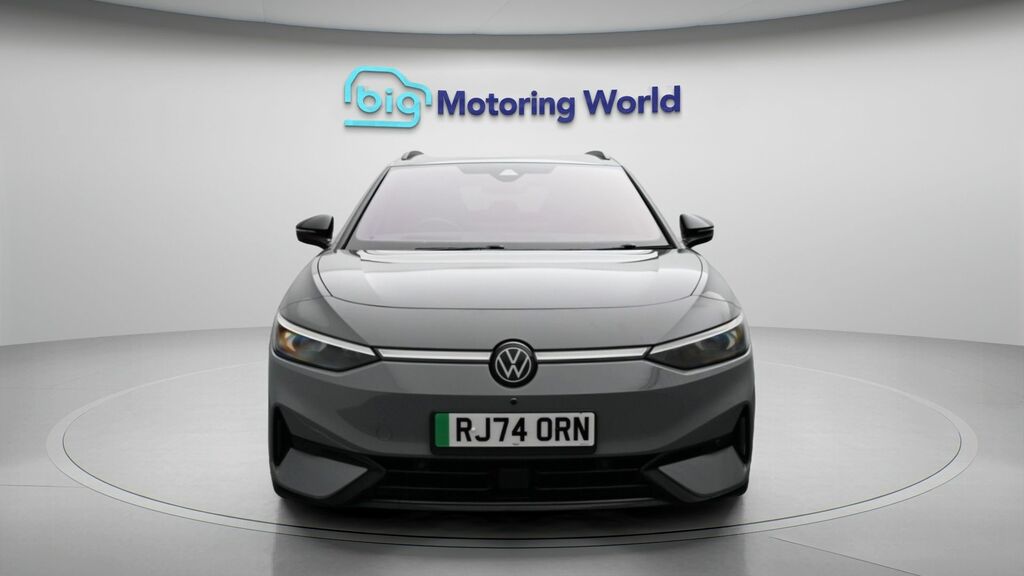Volkswagen ID.7 Match Grey #2