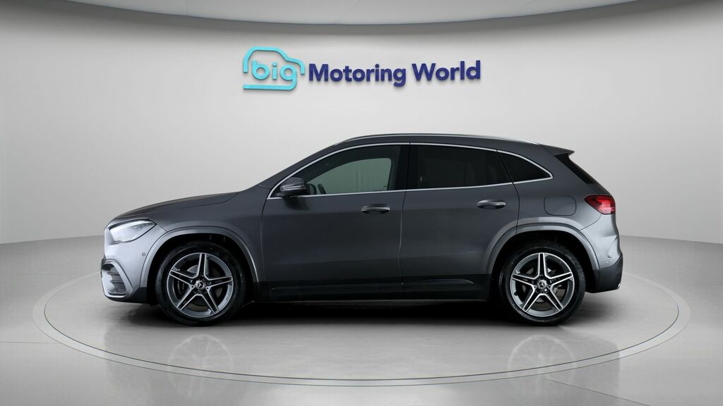 Mercedes-Benz GLA Class Amg Line HS73CRU Grey #4