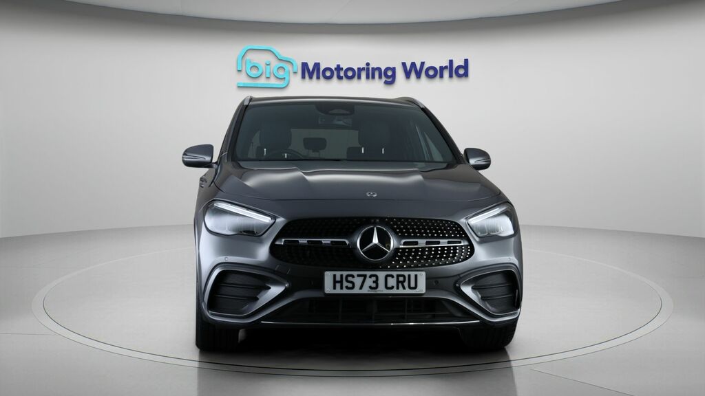 Mercedes-Benz GLA Class Amg Line HS73CRU Grey #2