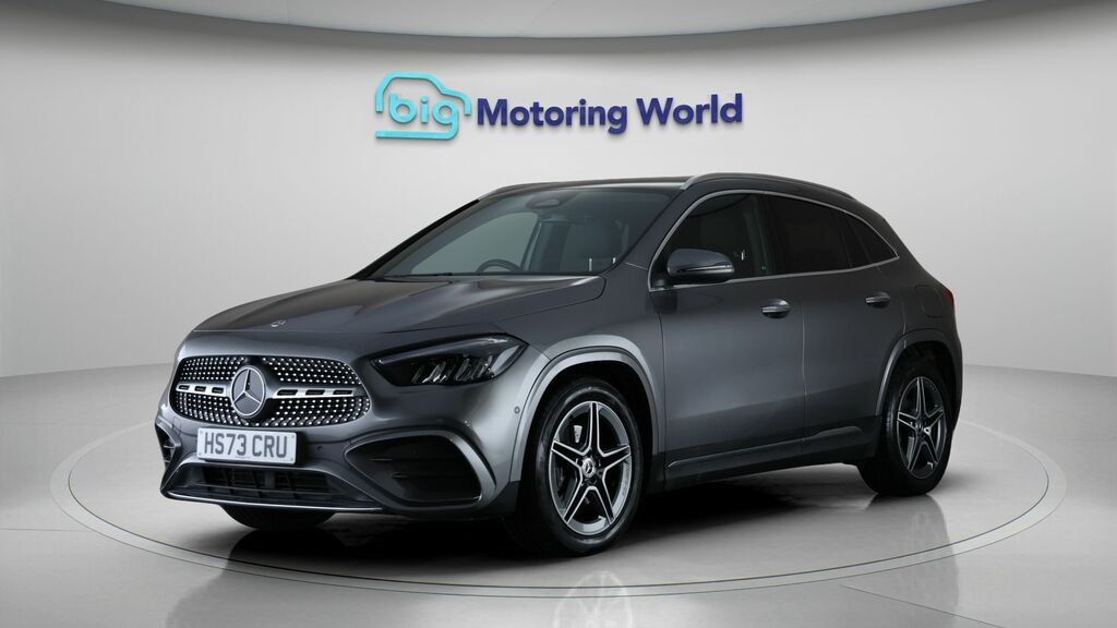 Mercedes-Benz GLA Class Amg Line HS73CRU Grey #3