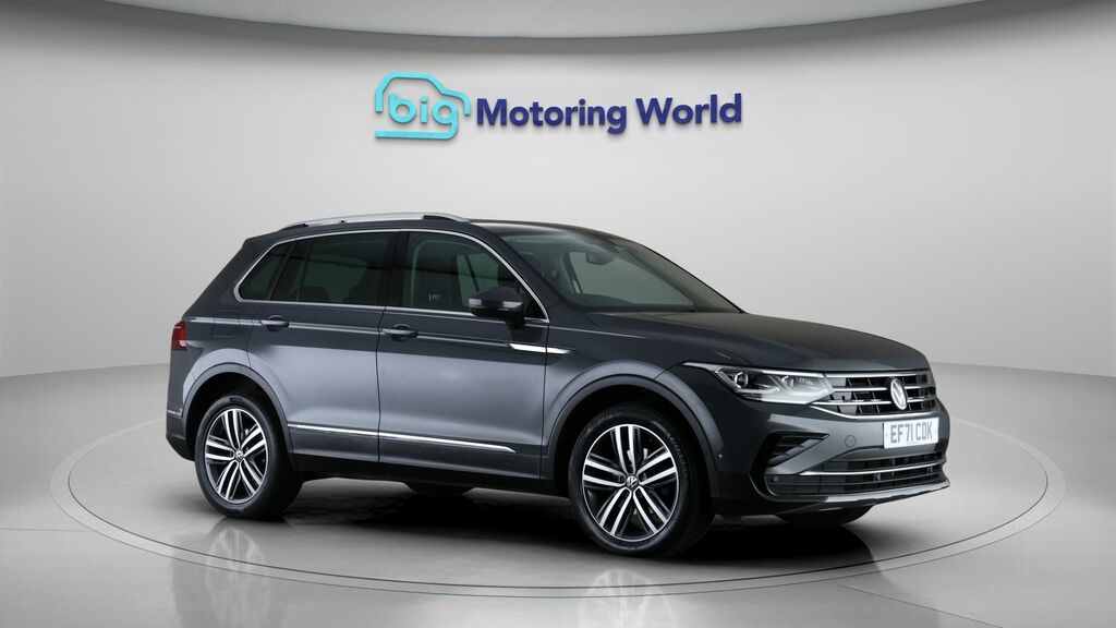 Volkswagen Tiguan Elegance Grey
