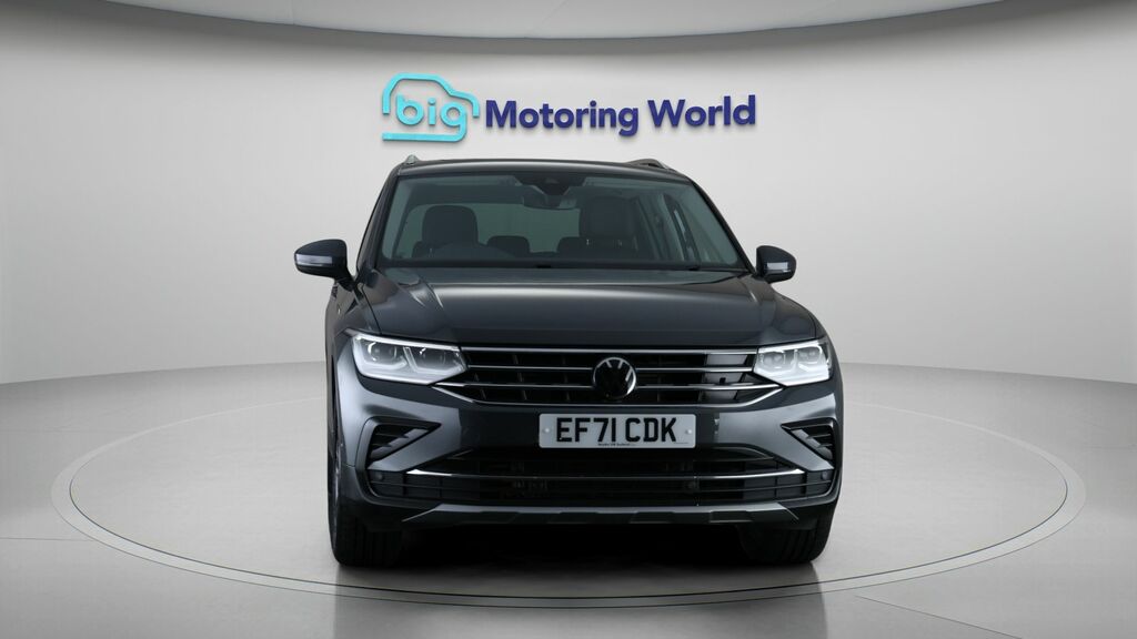 Volkswagen Tiguan Elegance Grey #2