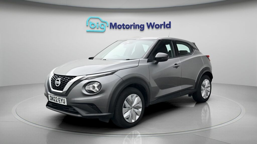 Nissan Juke Acenta Grey #3
