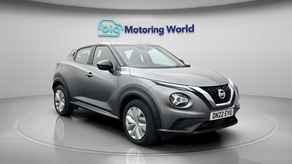 Nissan Juke Acenta Grey