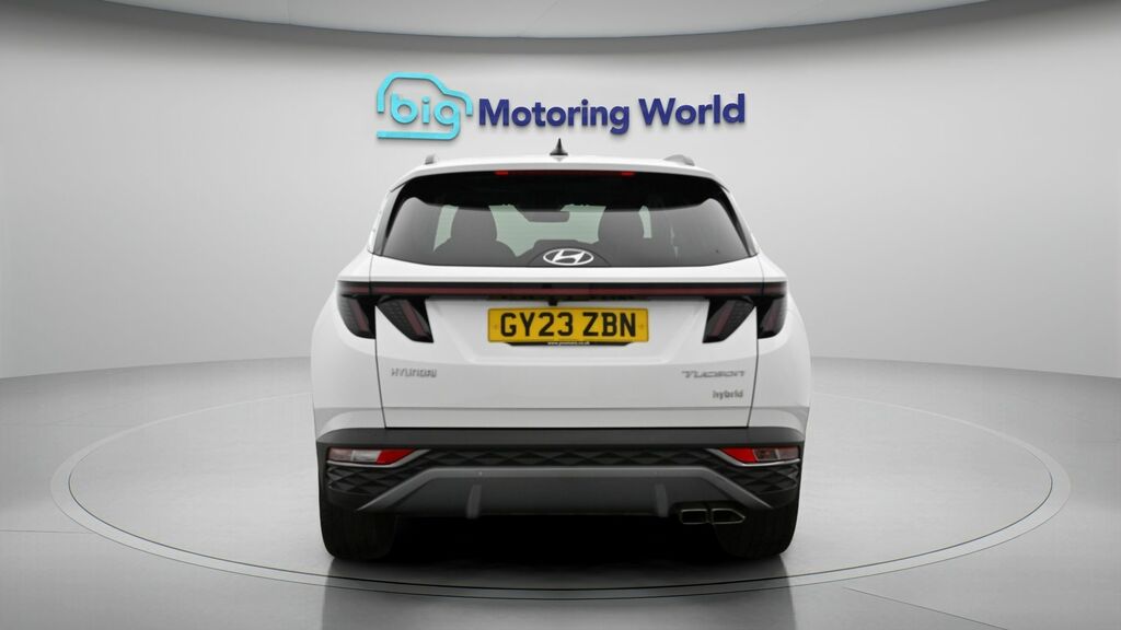 Hyundai Tucson Premium GY23ZBN White #6