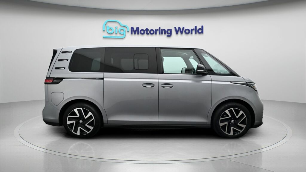 Volkswagen ID.Buzz Pro 79Kwh Life Mpv Swb, 5Seat  #8