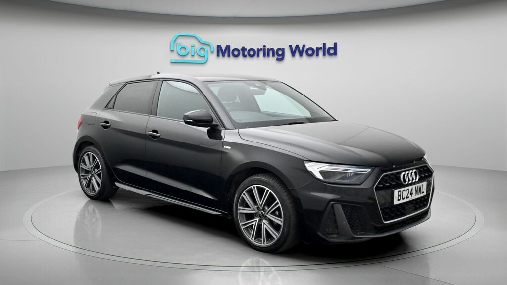 Audi A1 S Line BC24NWL Black