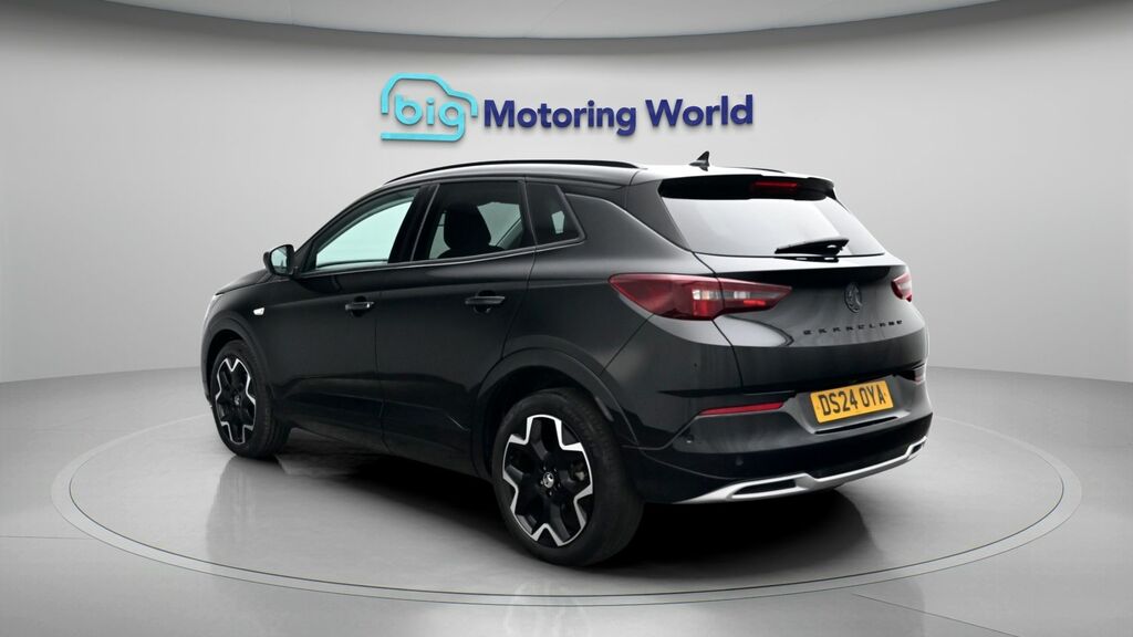 Vauxhall Grandland Ultimate Black #5