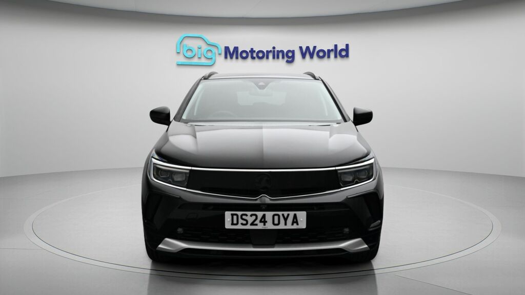 Vauxhall Grandland Ultimate Black #2