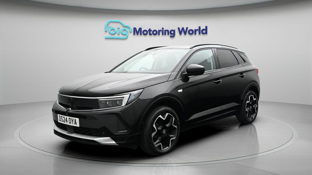 Vauxhall Grandland Ultimate Black #3