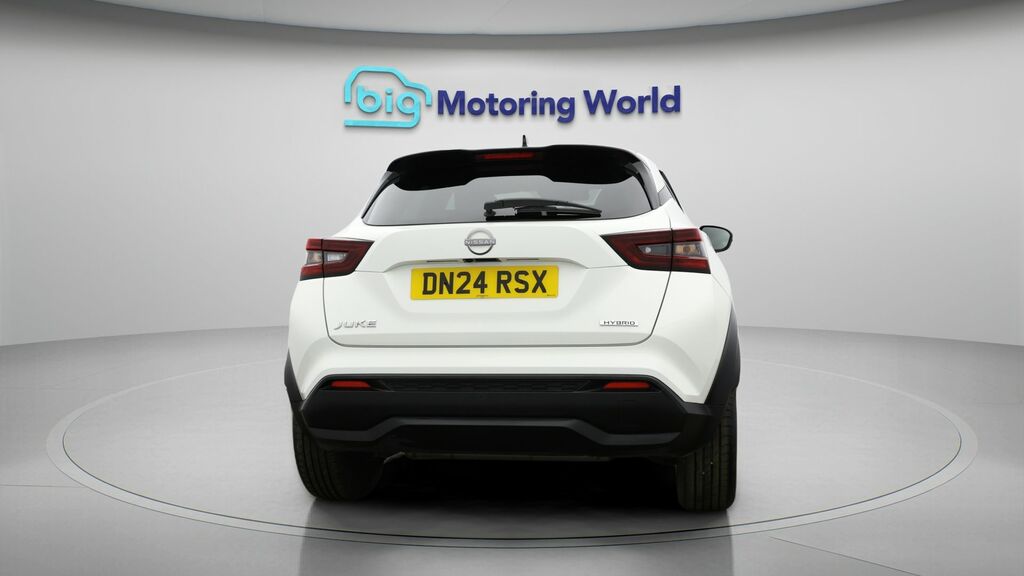 Nissan Juke N-connecta DN24RSX White #6