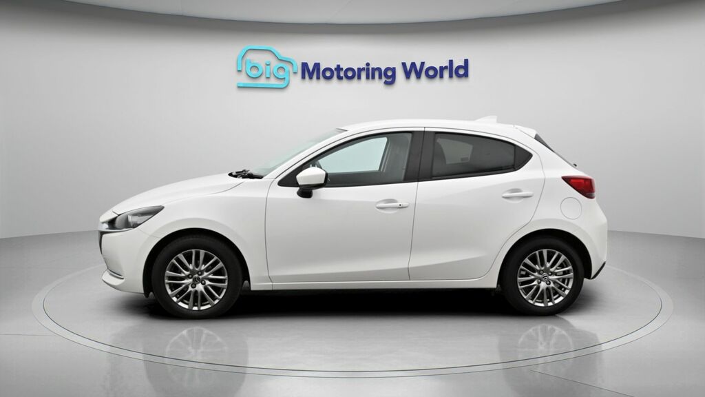 Mazda 2 Gt Sport White #4