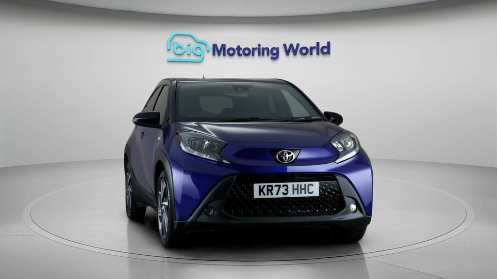 Toyota Aygo X Edge Blue #2