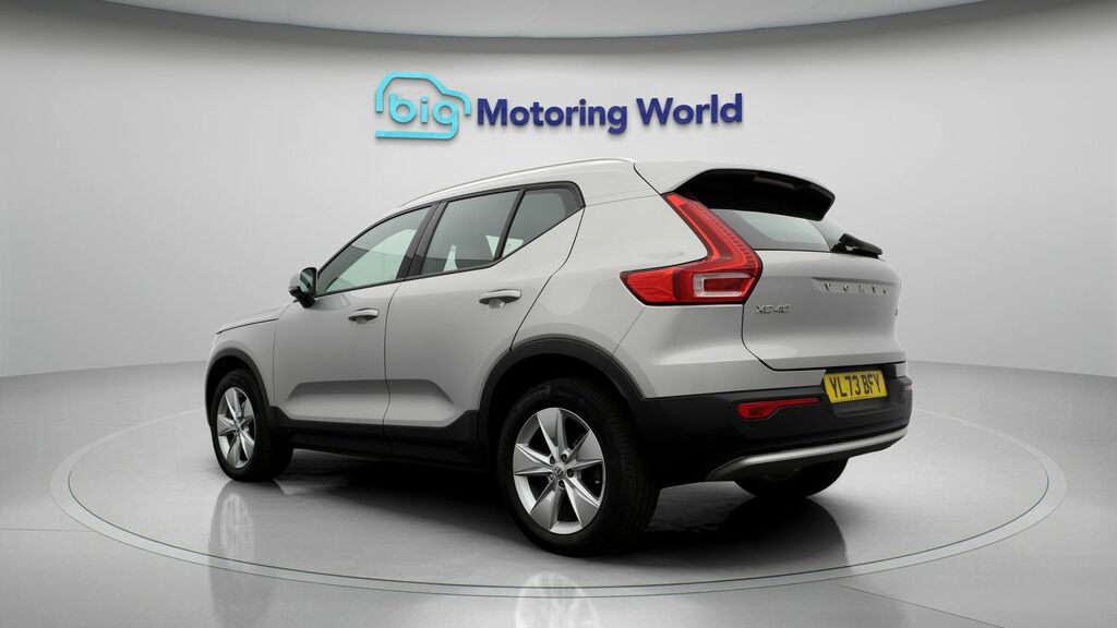 Volvo XC40 Core Silver #5