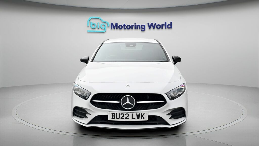 Mercedes-Benz A Class Amg Line Edition White #2