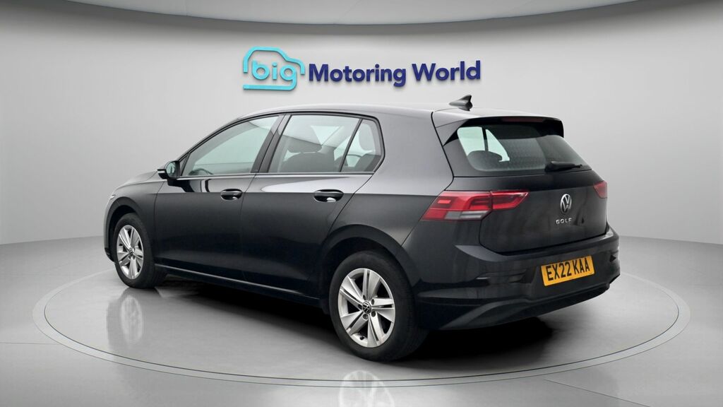 Volkswagen Golf Life Black #5