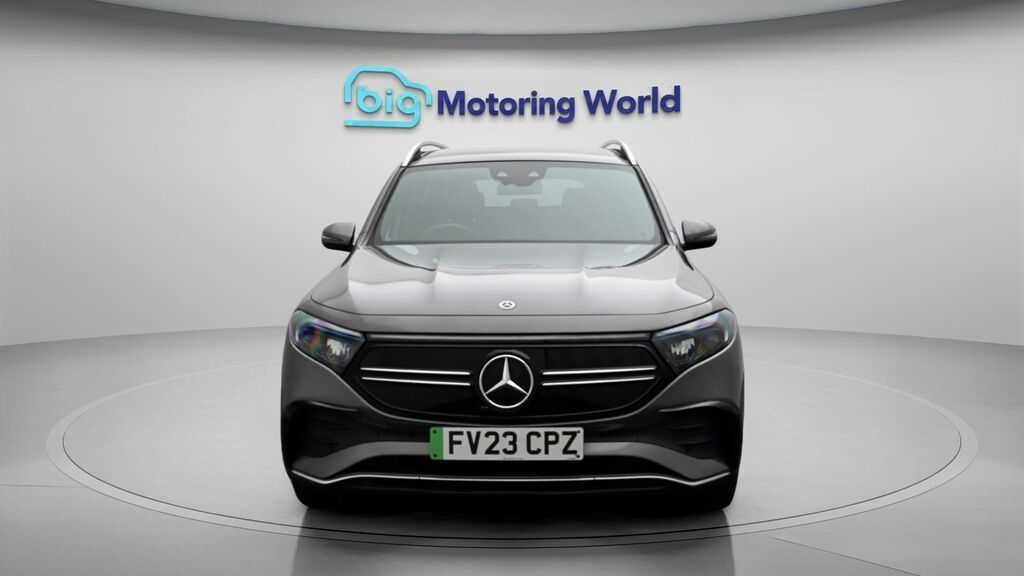Mercedes-Benz EQB Amg Line Grey #2
