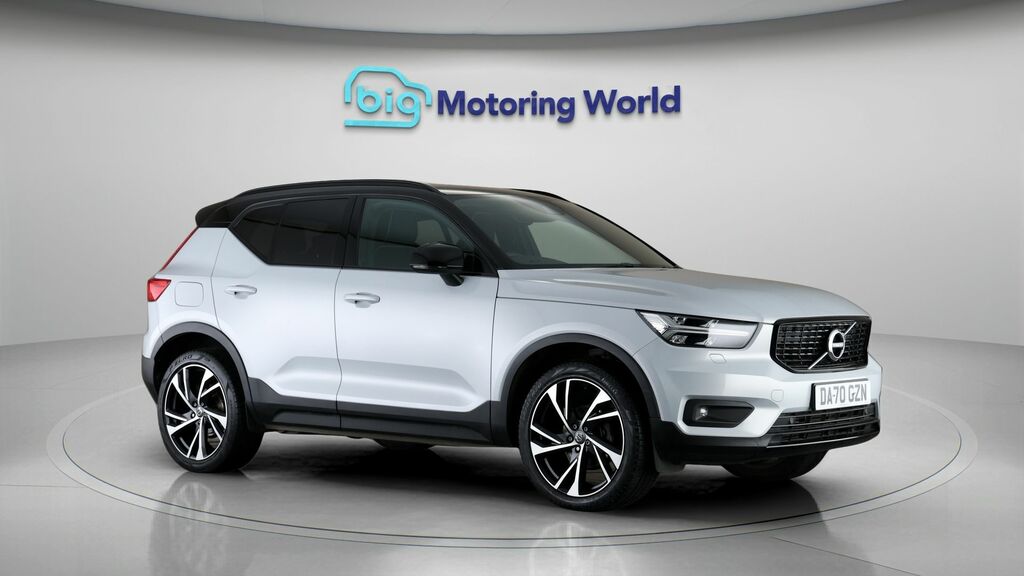 Volvo XC40 R-design Pro Silver