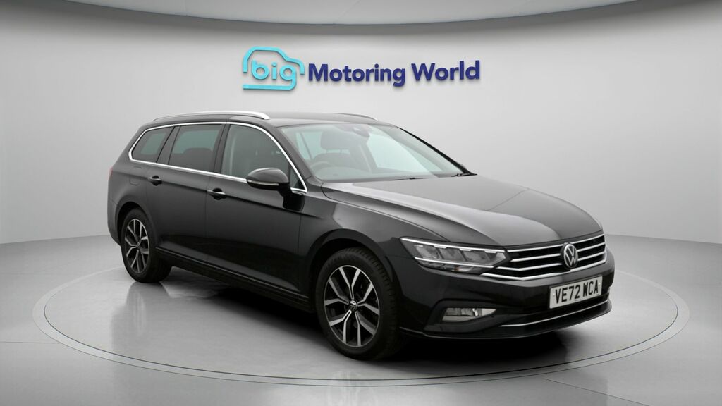 Volkswagen Passat Sel Black