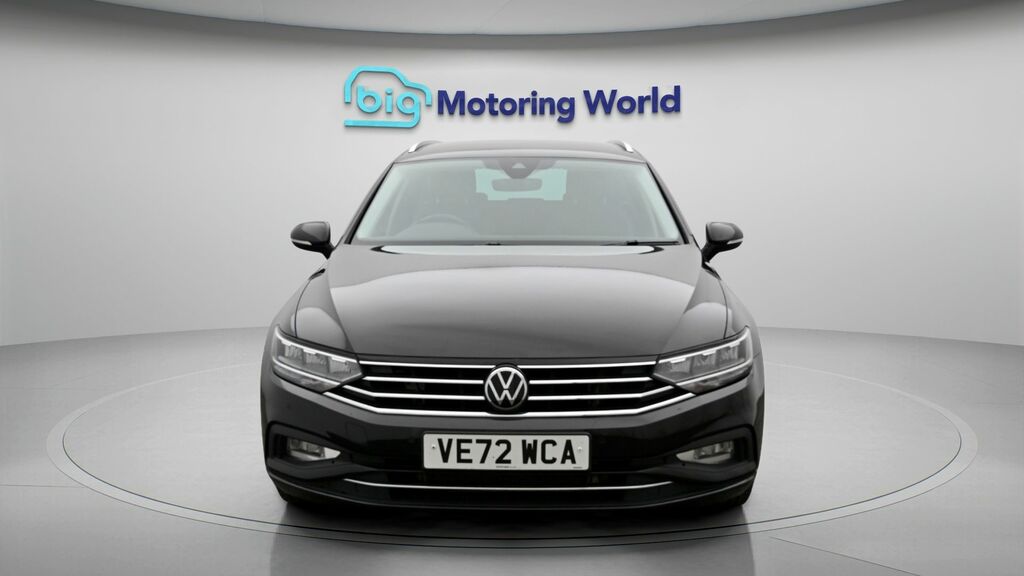 Volkswagen Passat Sel Black #2