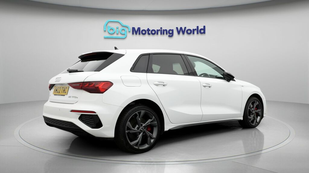 Audi A3 S Line Competition KM22TXC White #6